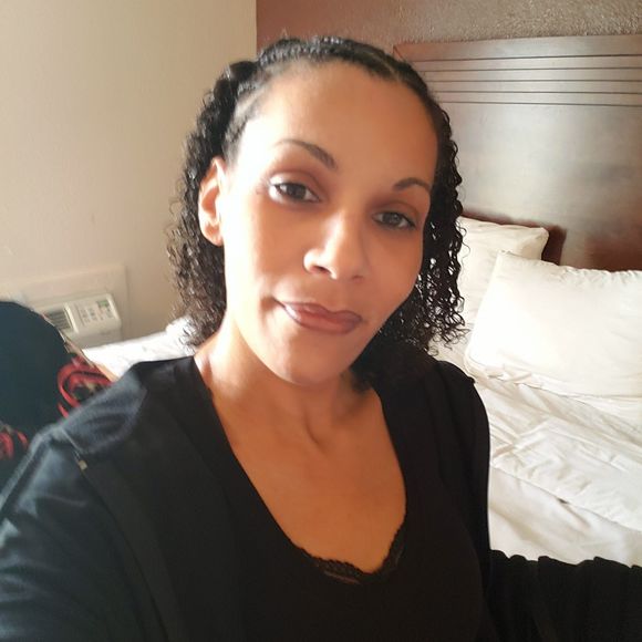 Meet your Posher, Cheree - Picture 1 of 1